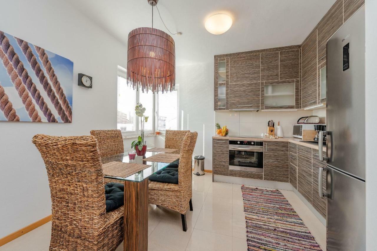 Romantic Oasis Apartments Zadar Exteriör bild