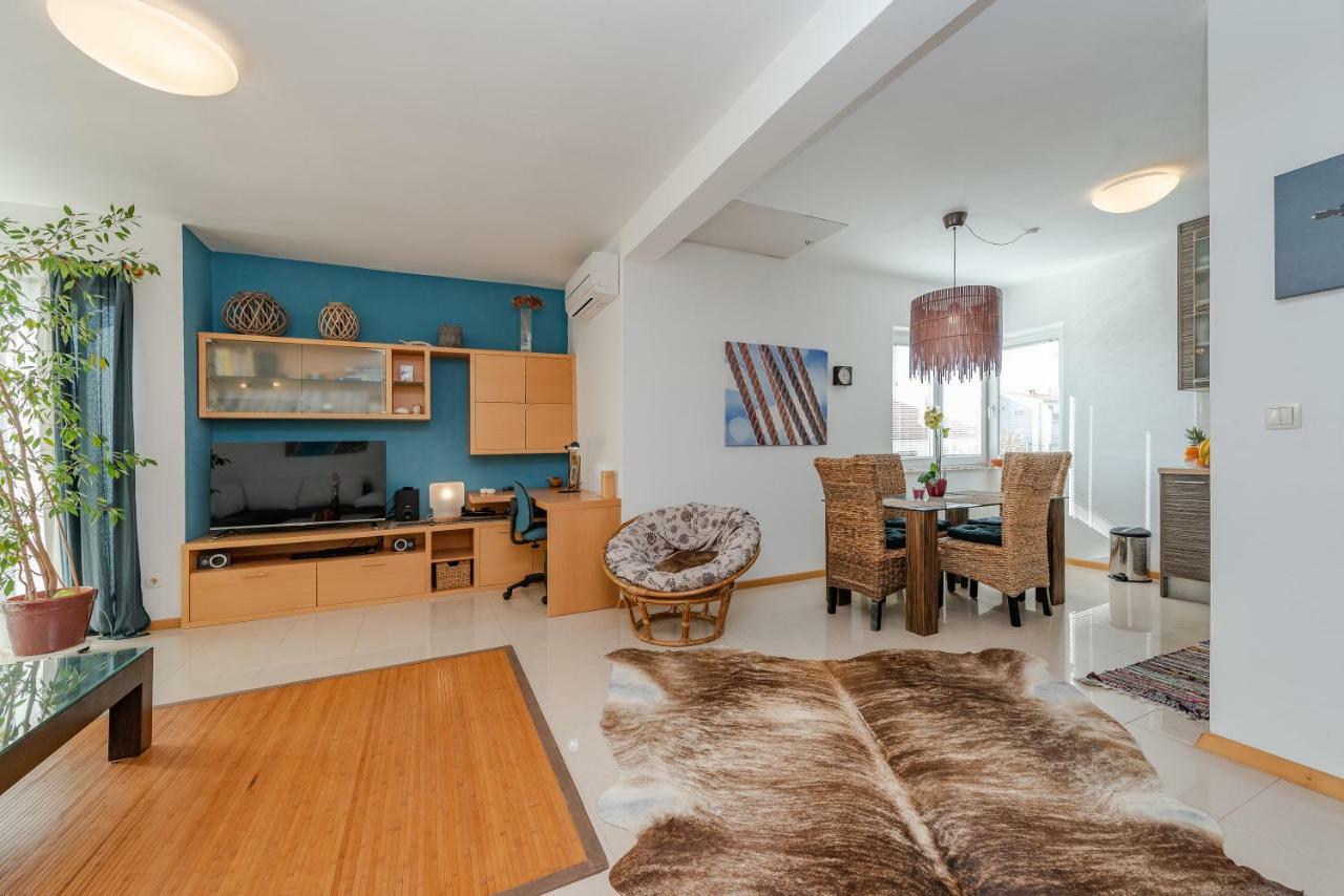 Romantic Oasis Apartments Zadar Exteriör bild